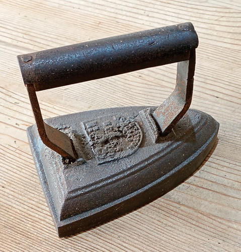 Vintage cast iron - , or