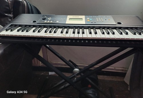 Yamaha psr e223 - psr-e223, 61-key