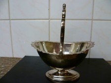 VINTAGE, SCALLOPED EDGE