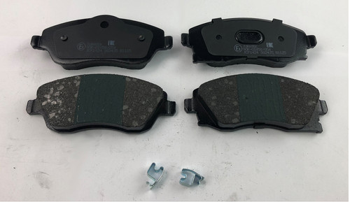 Front brake pad fitting - front, +