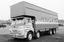 THH Truck Photos - GUY - J. Holmes & Son Amusements Fair Ground.