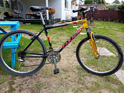 Saracen rufftrax mountain bike - rufftrax,