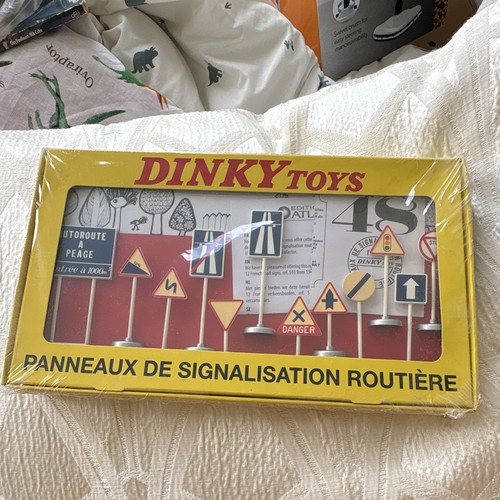 Dinky toys vintage - toys,