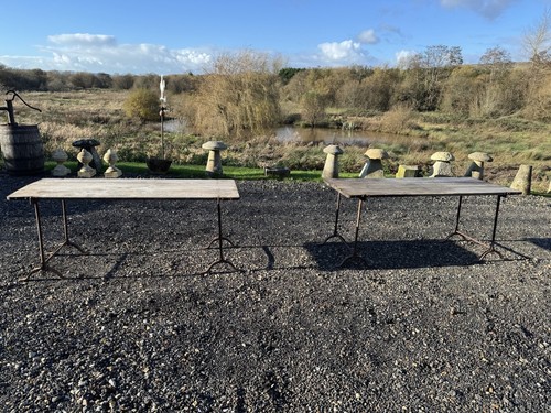 Campaign trestle tables