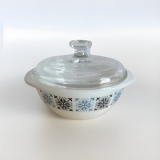 Vintage JAJ Pyrex Small Dish