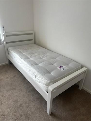 Childrens single bed