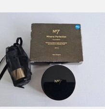 Boots No7 Mineral Perfection