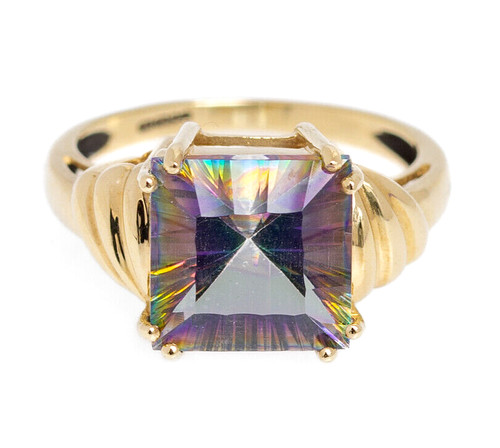 9ct yellow gold - 9ct, topaz
