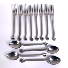 Vintage Pier 1 One Lily