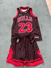 NIKE NBA CHICAGO BULLS - UK