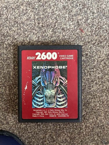 Atari xenophobe video game - xenophobe,