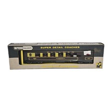 Wrenn W6000 OO Gauge Pullman