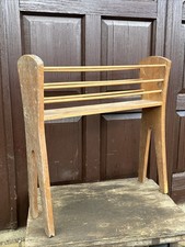 VINTAGE WOODEN PLANT STAND