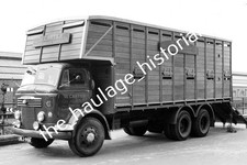 THH Truck Photos - Commer - W