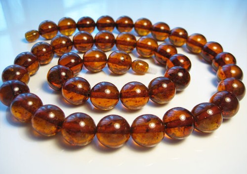Round beads cognac - beads, pressed