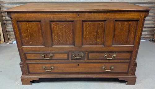 Georgian solid oak - oak, chest
