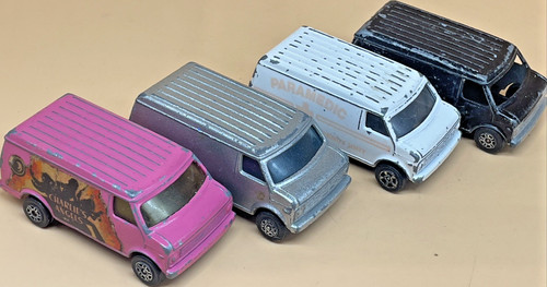 Corgi juniors chevrolet vans - juniors,
