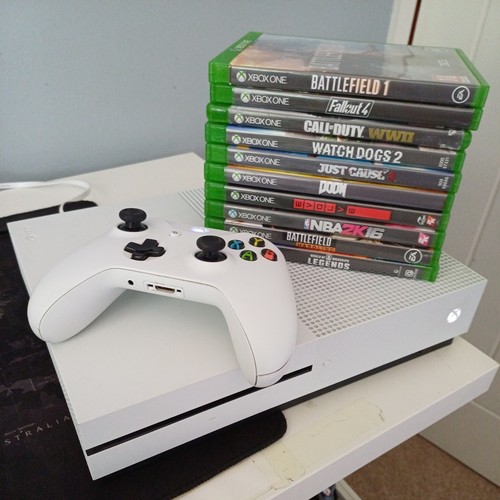 Xbox one 1tb console bundle - one,