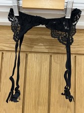 VTG St Michael Suspender Belt