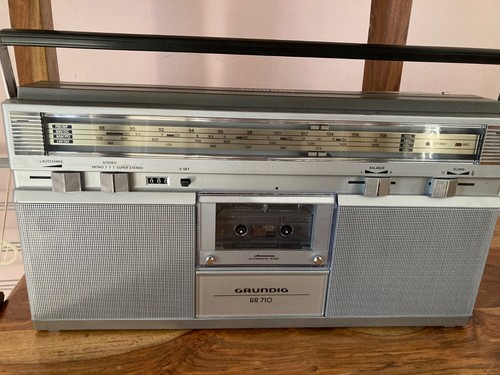 Grundig radio rr710 - grundig,