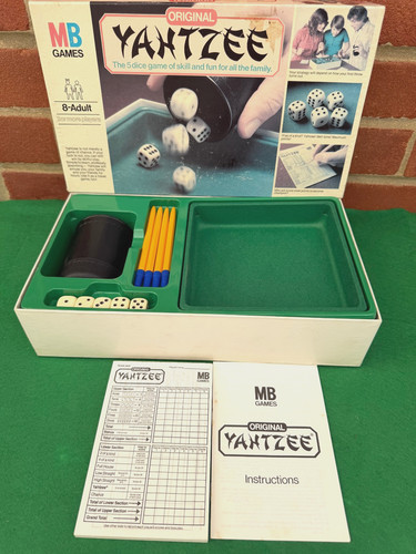 Vintage classic yahtzee game - yahtzee,