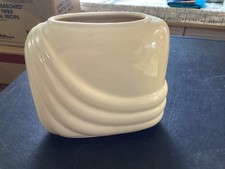 Ceramic Oval Cream Color Shape