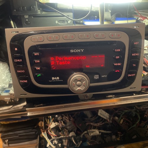 Genuine ford kuga sony - kuga, dab