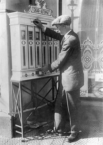 Automat vending machine for - automat,