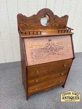 67561 Antique Oak Slant Front