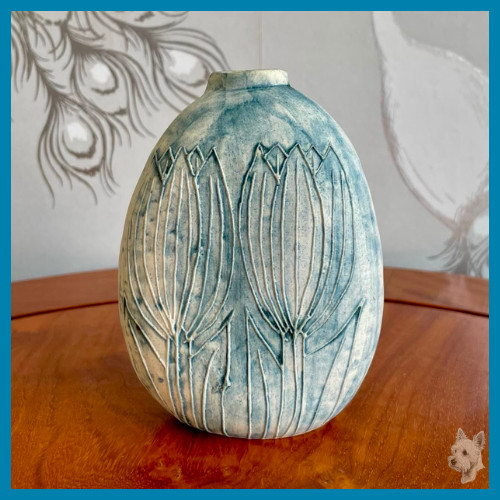 Carn pottery bottle vase - vase, i