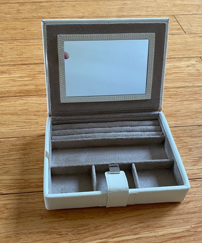 Compact cream leather - cream,