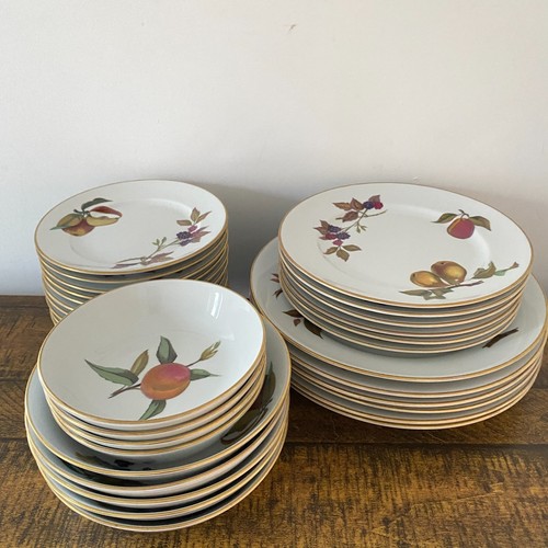 Vintage royal worcester - royal,