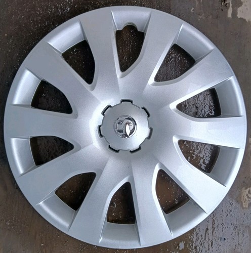 Vauxhall vivaro wheel - vauxhall, trim