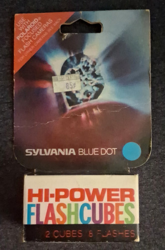 Vintage sylvania flashcubes - vintage,