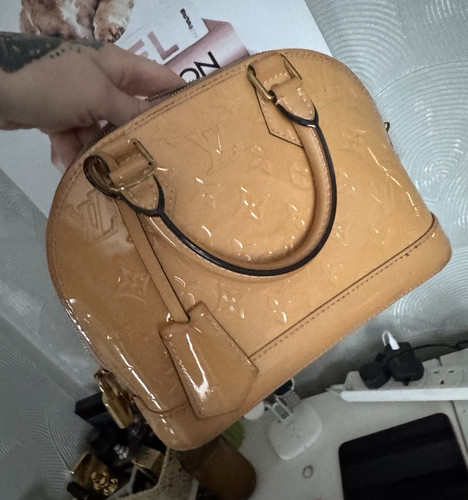 Louis vuitton alma monogram - vuitton,