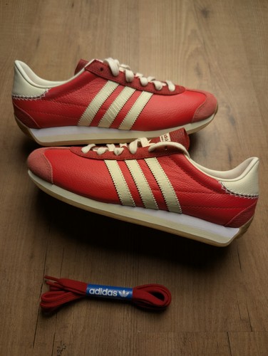 Adidas country red - adidas, white
