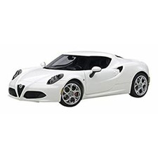 AUTOart 1/18 Alfa Romeo 4C White Complete