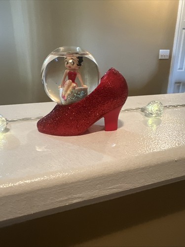 Westland giftware betty - westland,