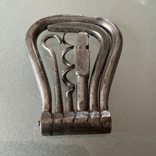 A MID VICTORIAN ANTIQUE POCKET