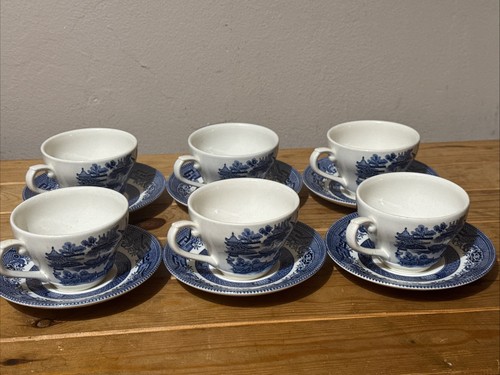Vintage churchill blue willow - churchill,