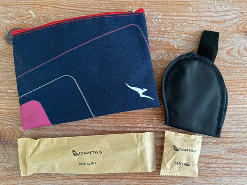 Qantas amenity kit bag - amenity,
