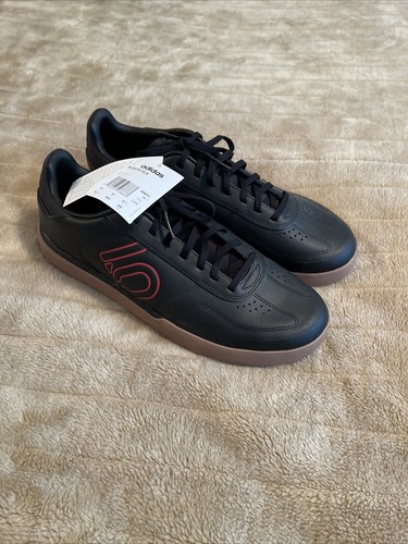 Adidas five ten - ten, sleuth