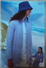 Original Sirdar Denim Chunky Ladies Jackets 32"-42" Knitting Pattern 5035