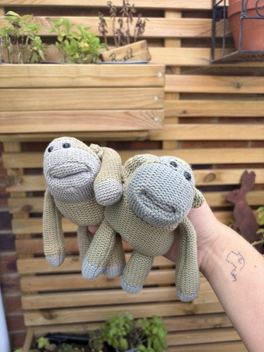 Tips knitted monkeys - knitted,