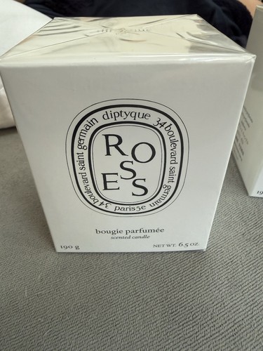 Diptyque roses scented - roses,