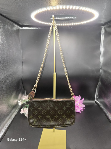 Louis vuitton monogram mini - louis,