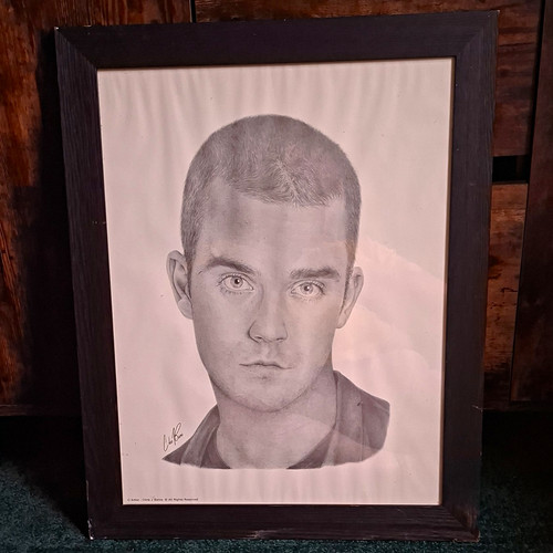 Robbie williams chris - robbie, j
