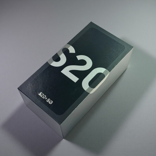 New sealed samsung galaxy s20 - new,