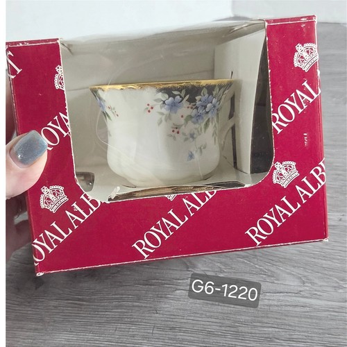 Royal albert - royal,