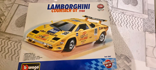 Bburago lamborghini countach - bburago,